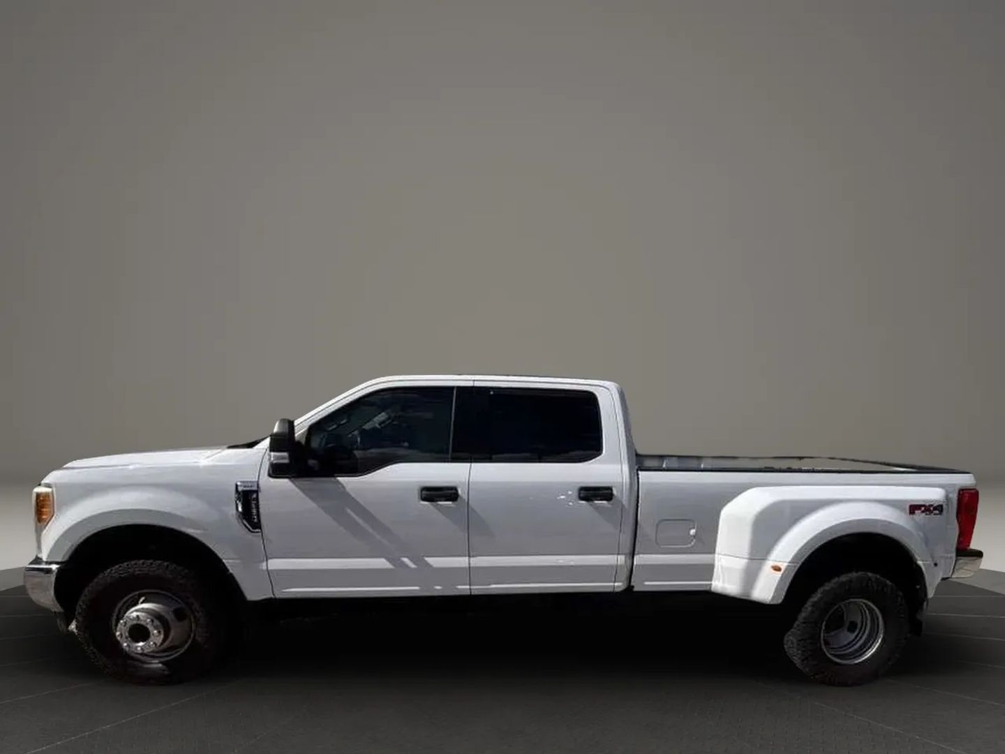 ford f-350 super duty 2017 1FT8W3D66HEF21529 image ford f-350 super duty 2017 1FT8W3D66HEF21529 image